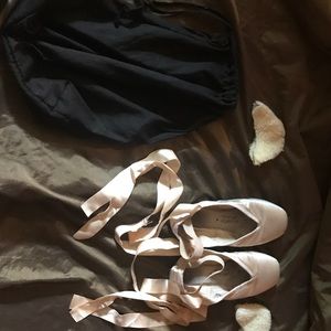 Russian Point Shoes - Girls Point Toe Ballet Shoes Slippers 37.5 Russian Russian Point Shoes - Girls Point Toe Ballet Shoes Slippers 37.5 Russian